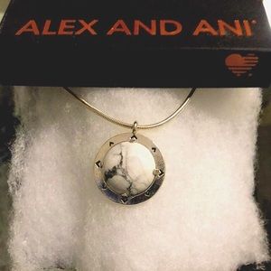 NWT Alex and Ani Necklave